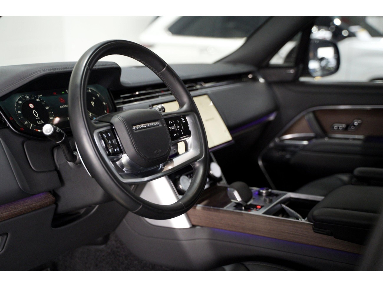 Land Rover Range Rover 2023