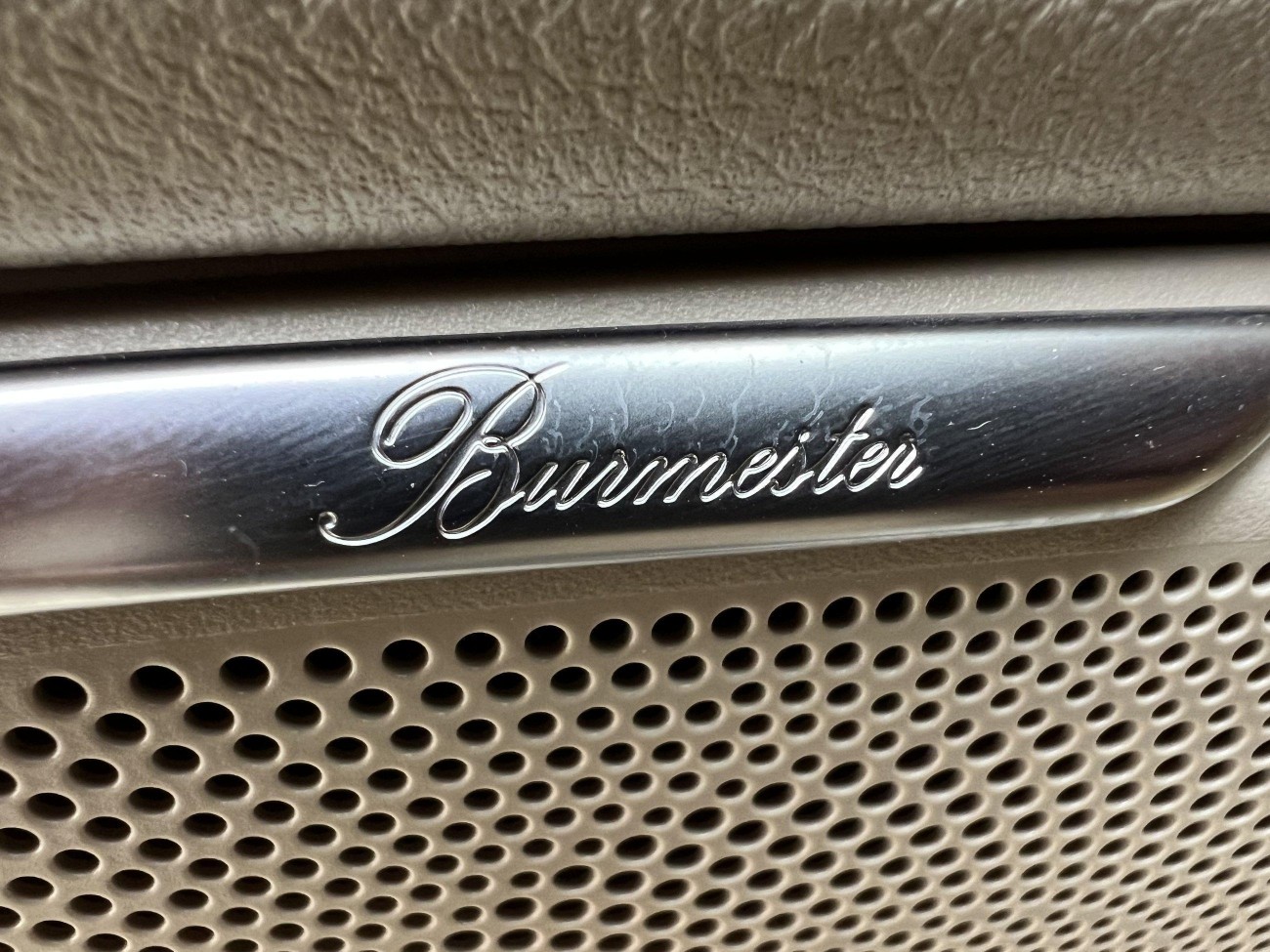 Mercedes-Benz V 2023