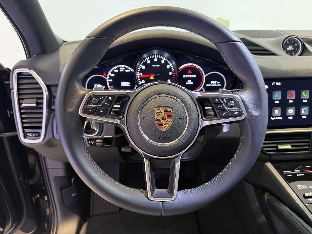 Porsche Cayenne 2022