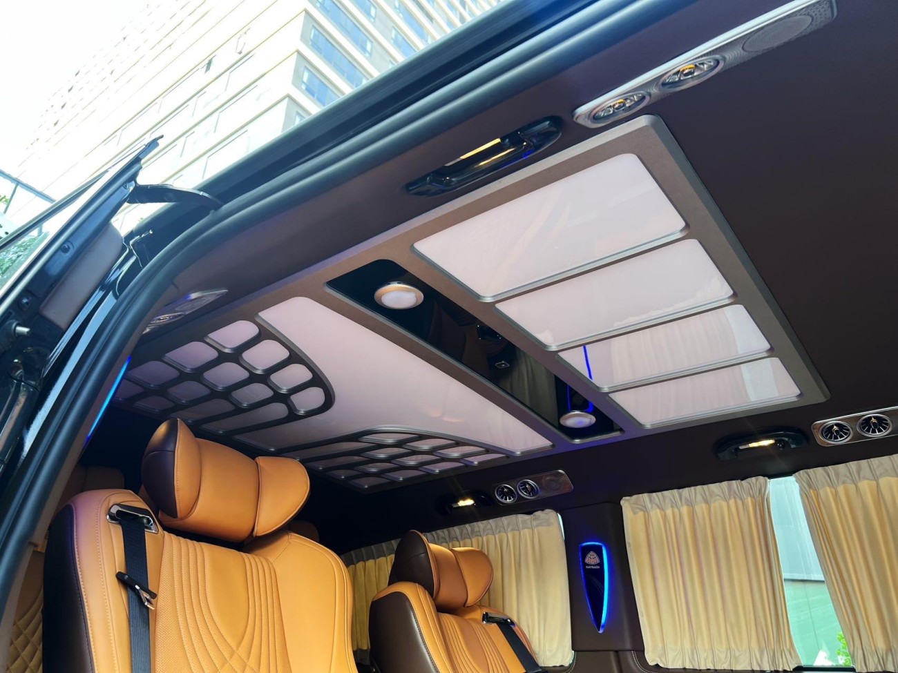 Mercedes-Benz 2023 2023