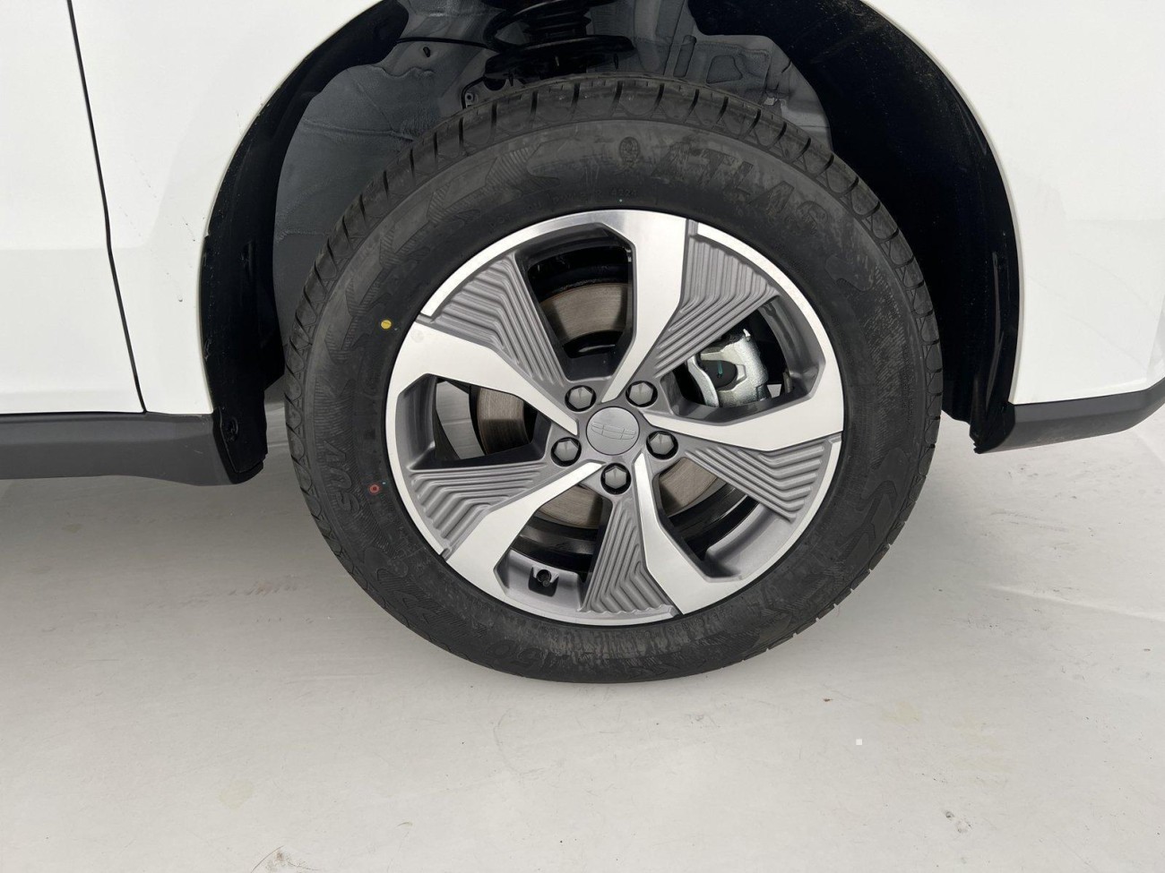 Geely Haoyue PRO 2024