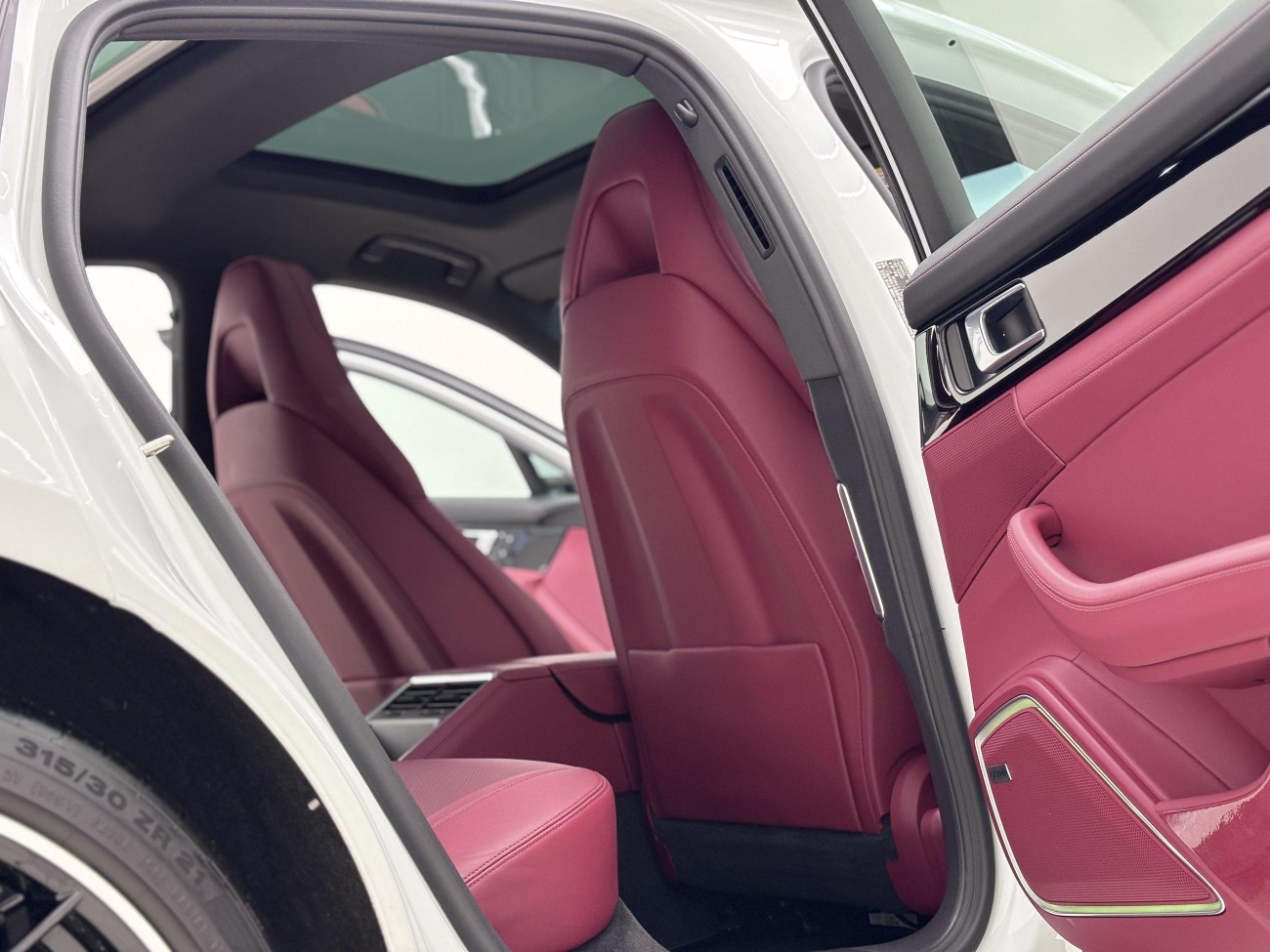 Porsche Panamera 2024