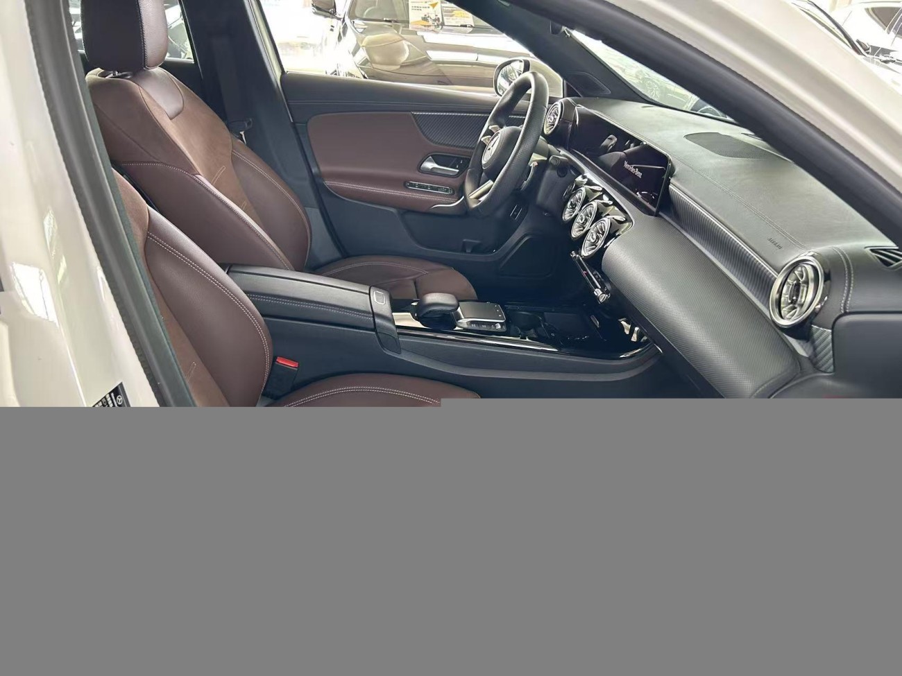 Mercedes-Benz A 200 L 2023