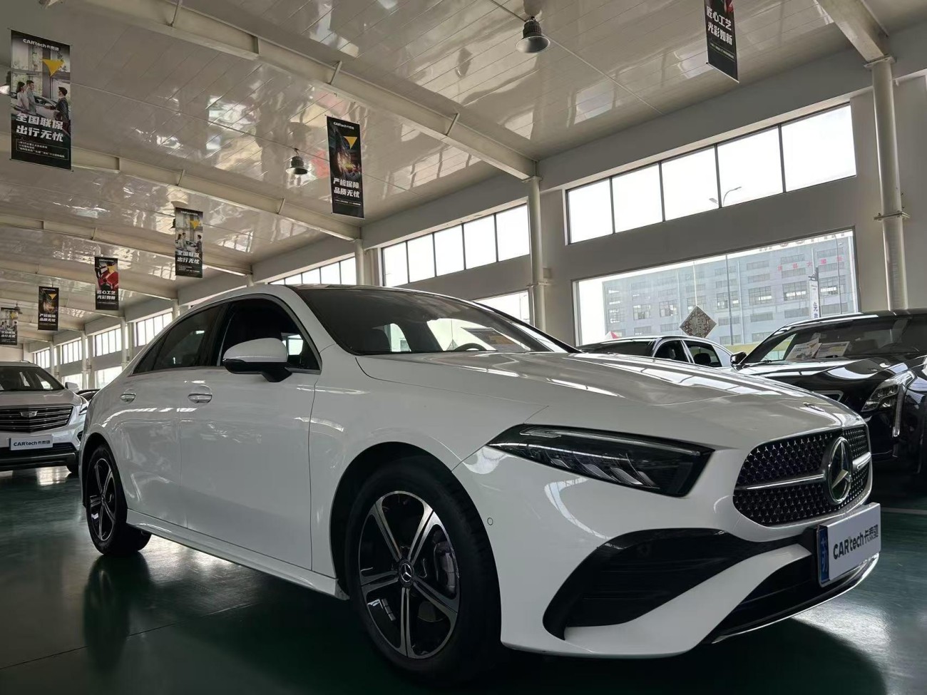 Mercedes-Benz A 200 L 2023