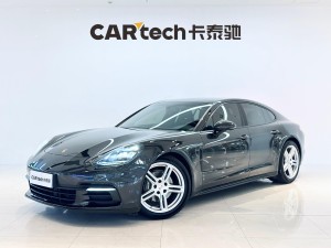 Porsche Panamera 2018