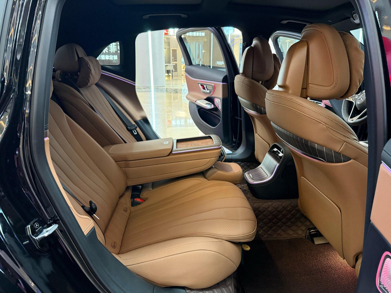 Mercedes-Benz E 300 L 2024