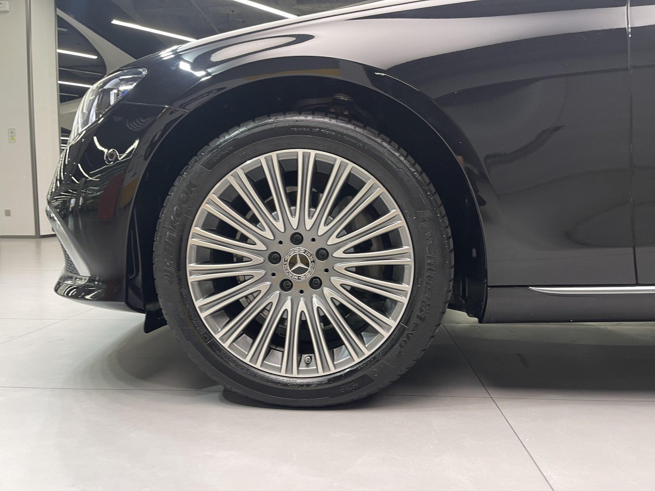 Mercedes-Benz E 300 L 2021