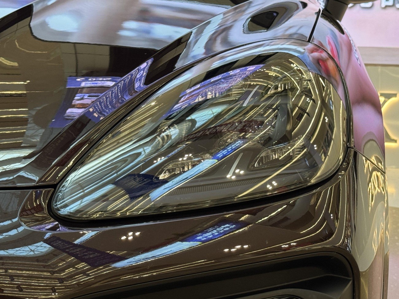 Porsche Cayenne 2021