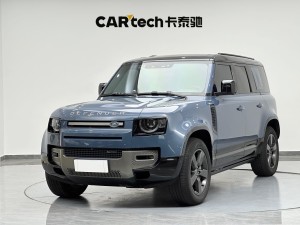 Land Rover Defender 2023