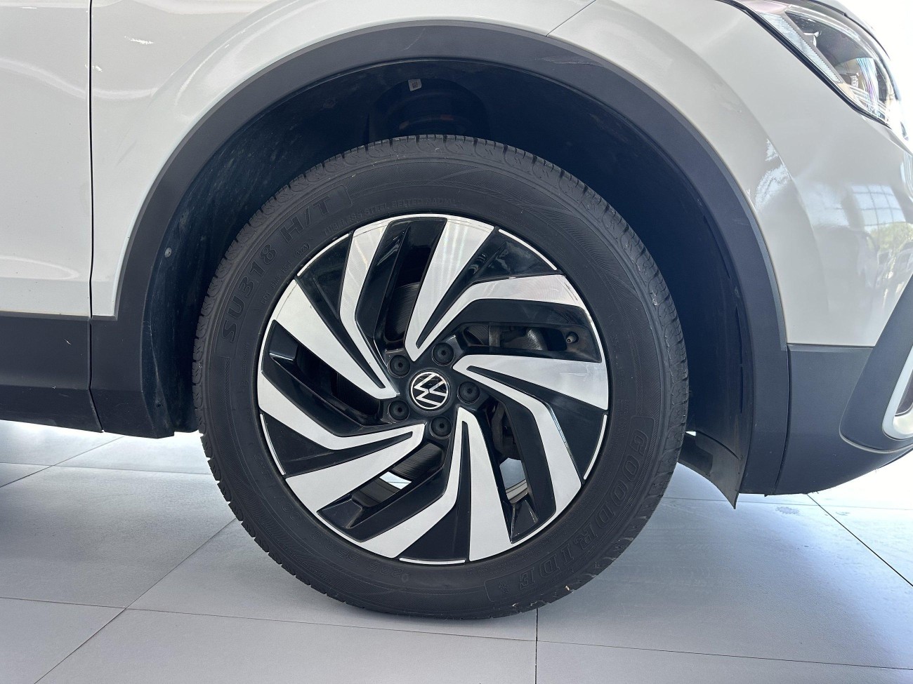 Volkswagen Tiguan L 2022