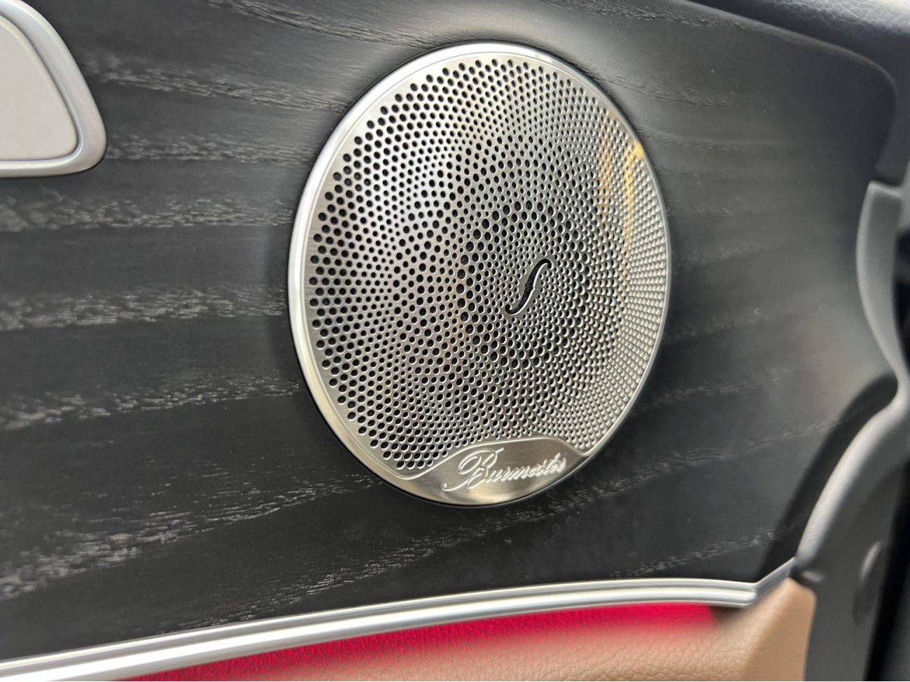 Mercedes-Benz E 300 L 2023