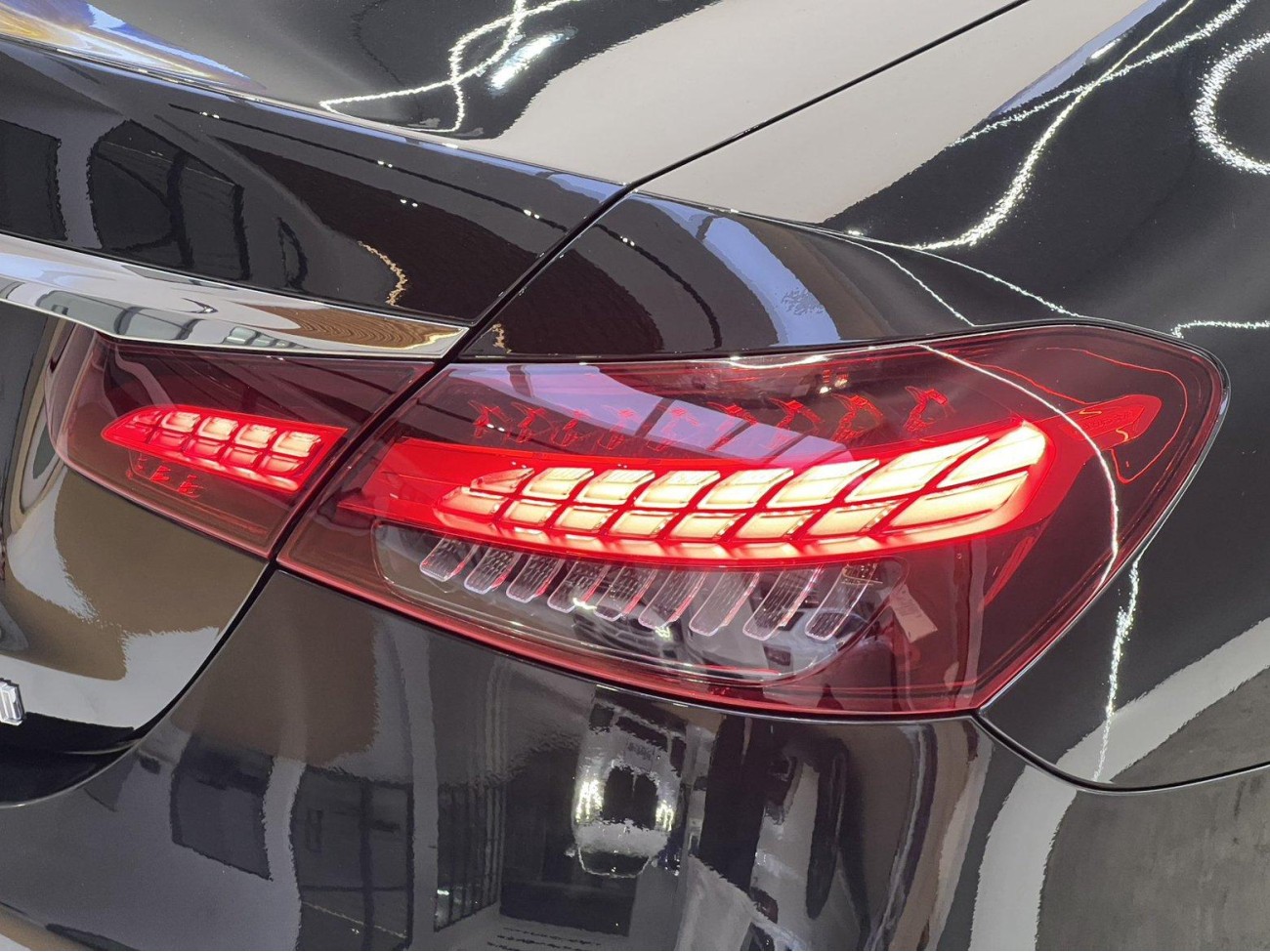 Mercedes-Benz E 300 L 2023