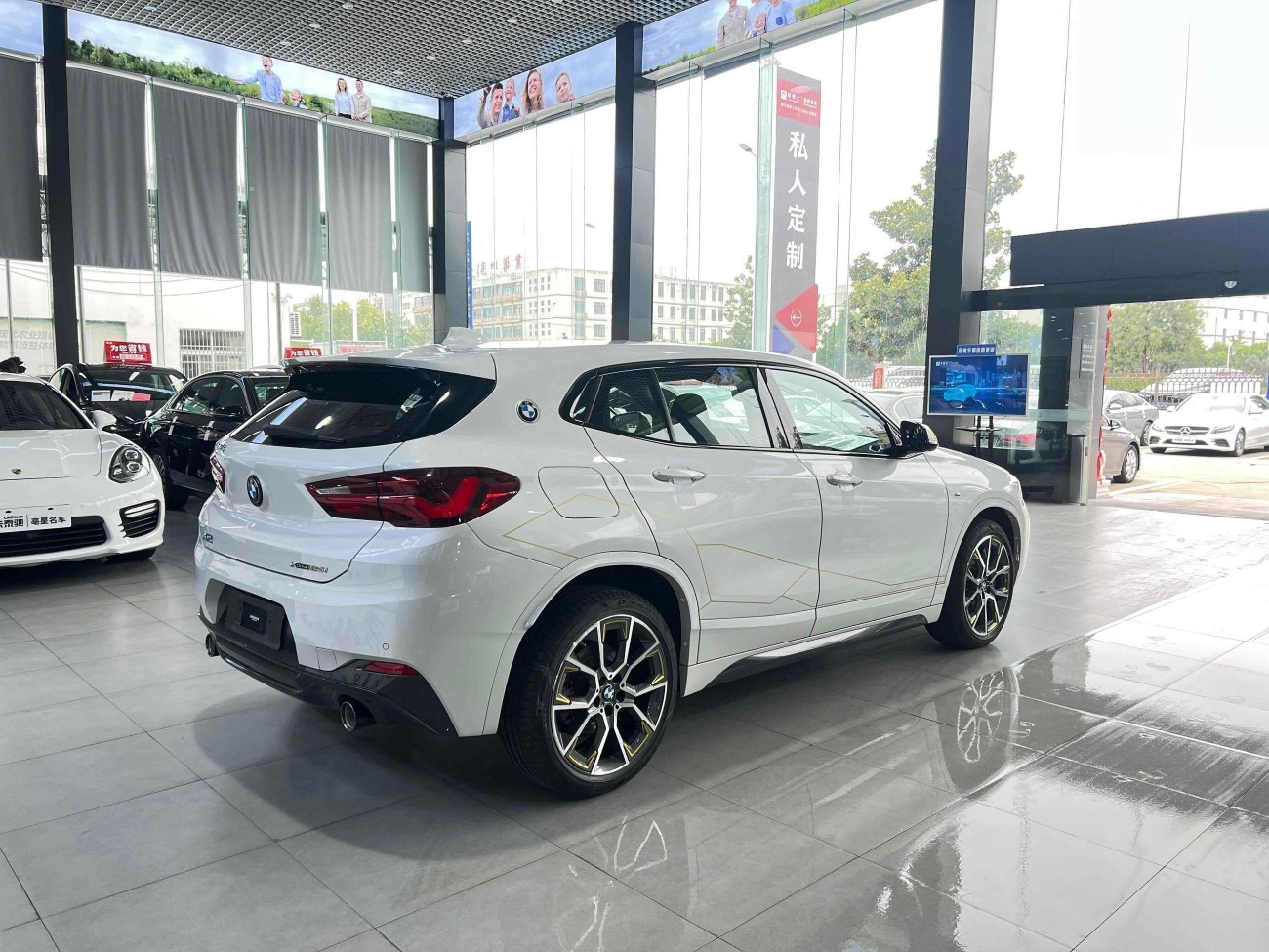 BMW X2 2023