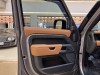 Land Rover Defender 2024