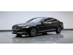 Volvo S90 2022
