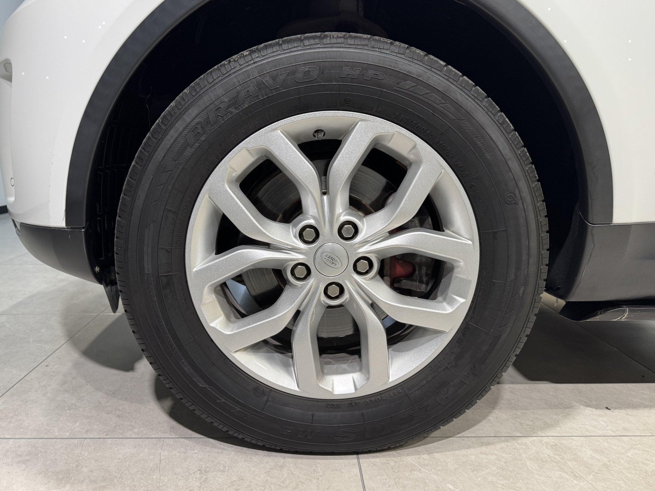 Land Rover Discovery 2018