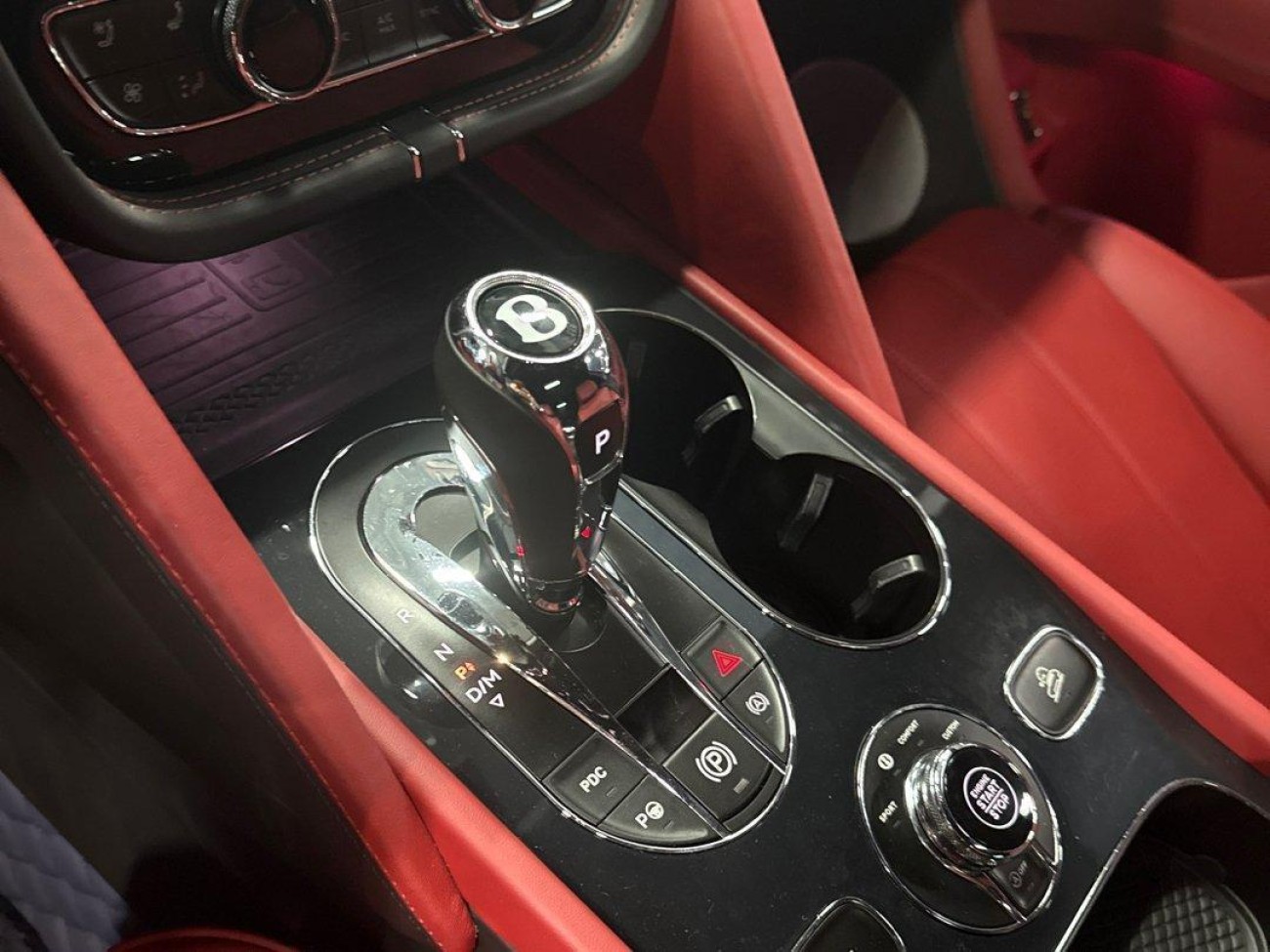 Bentley Bentayga 2023