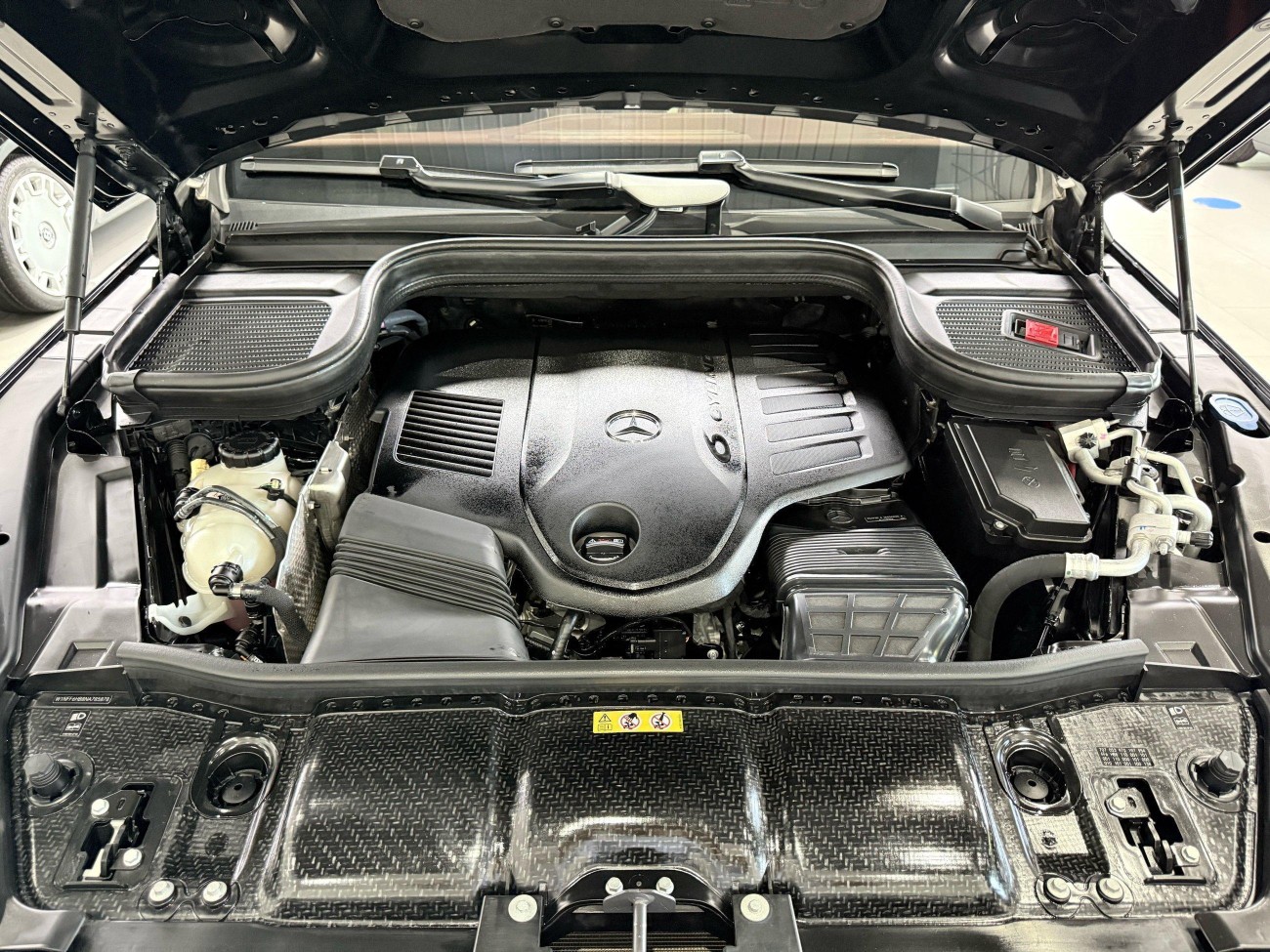 Mercedes-Benz GLS 2023