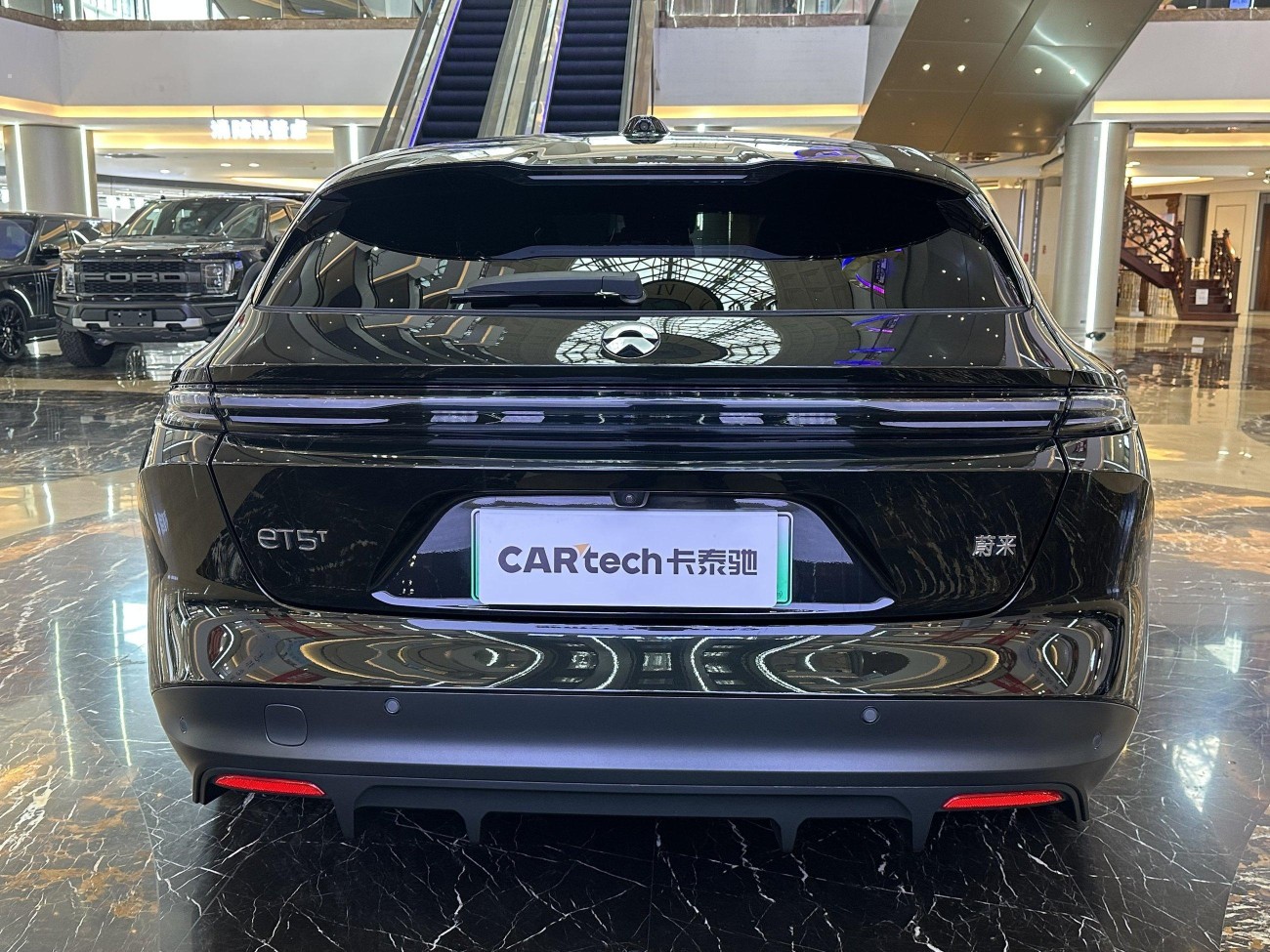 NIO ET5 2025