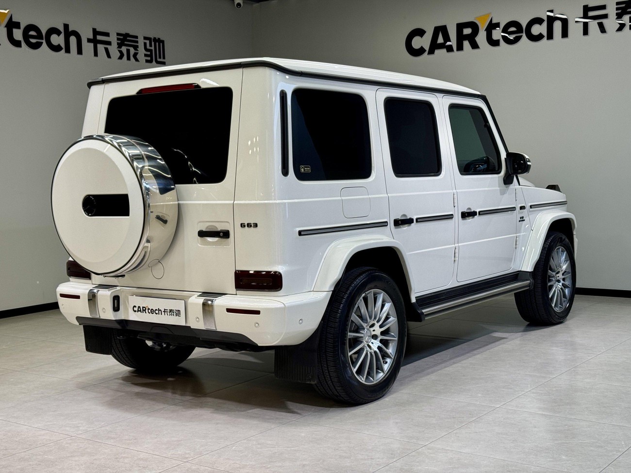 Mercedes-Benz G400d 2023