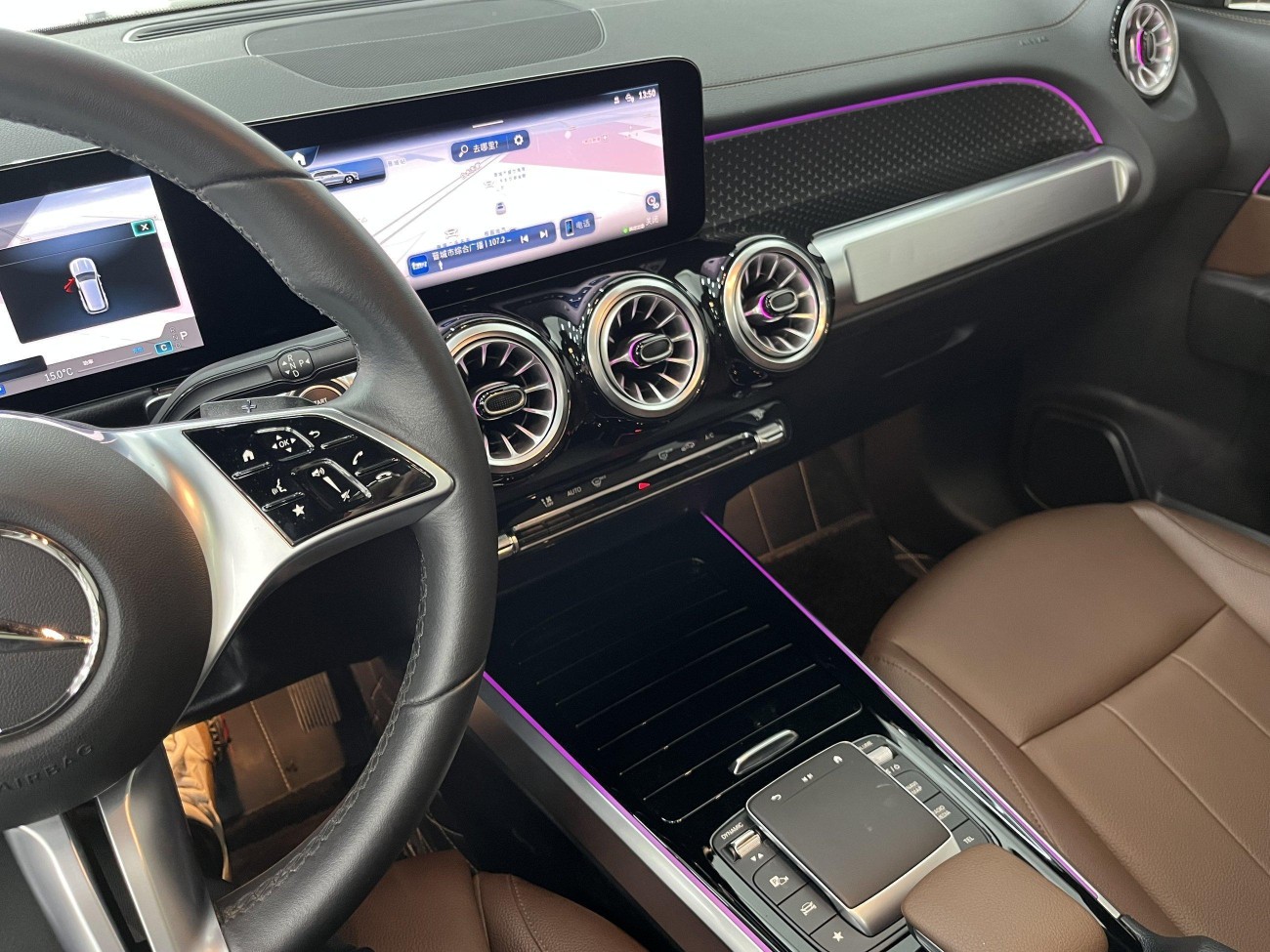 Mercedes-Benz GLB 2024