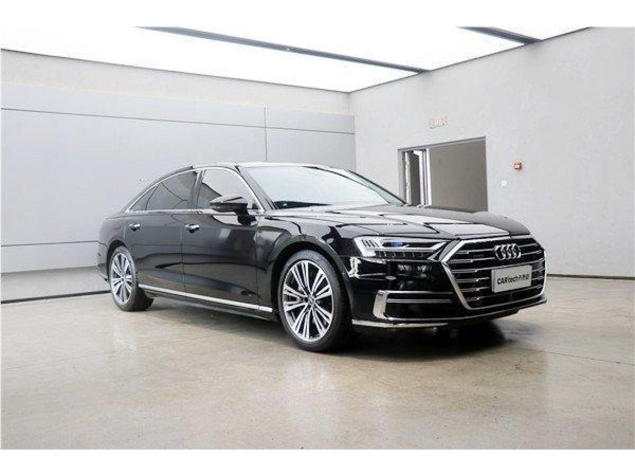 Audi A8L 55 TFSI 2021
