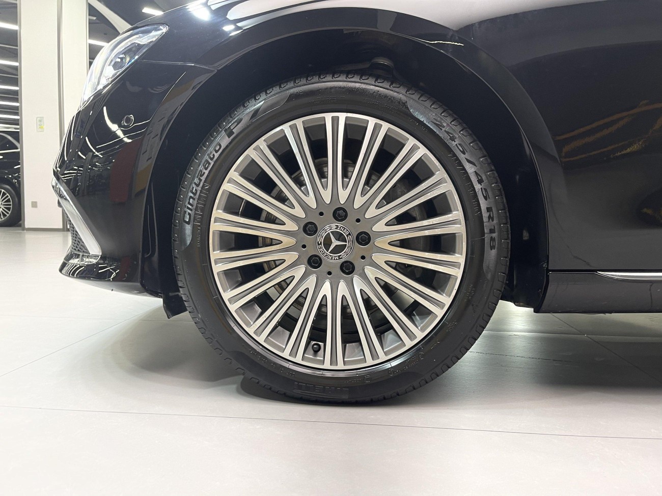 Mercedes-Benz E 300 L 2021