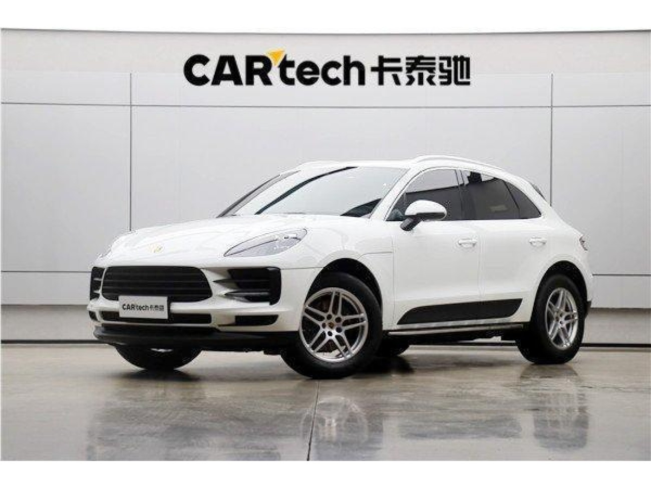 Porsche Macan 2021