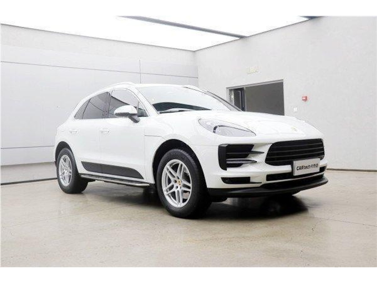 Porsche Macan 2021