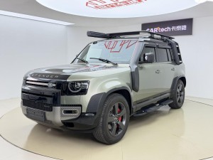 Land Rover Defender 2023