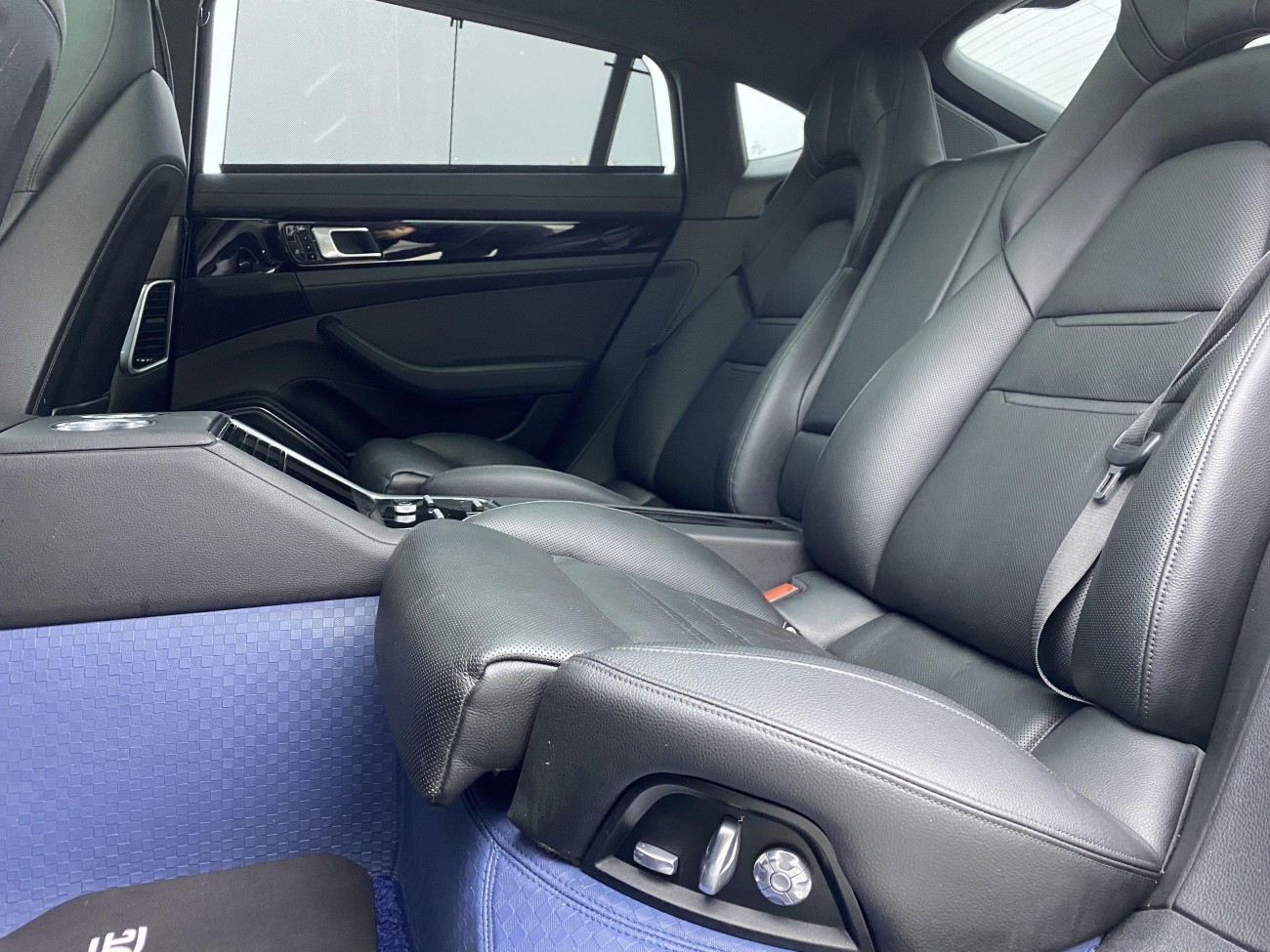 Porsche Panamera 2019