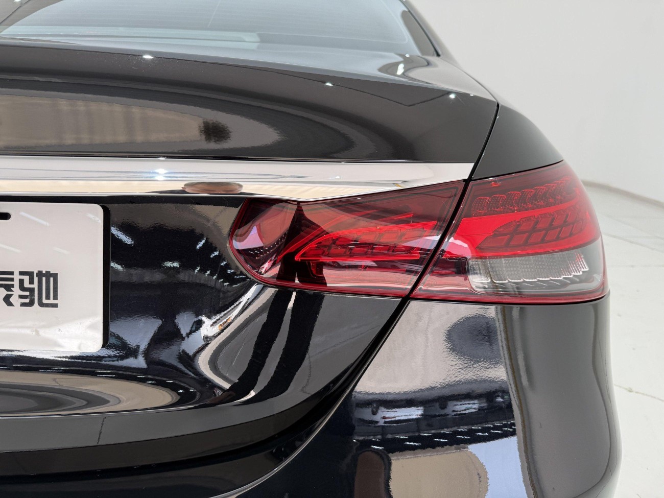 Mercedes-Benz E 300 L 2023