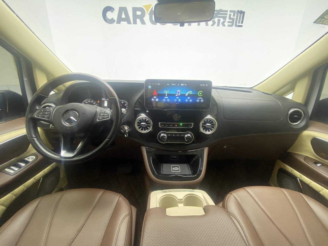 Mercedes-Benz 2018 2019