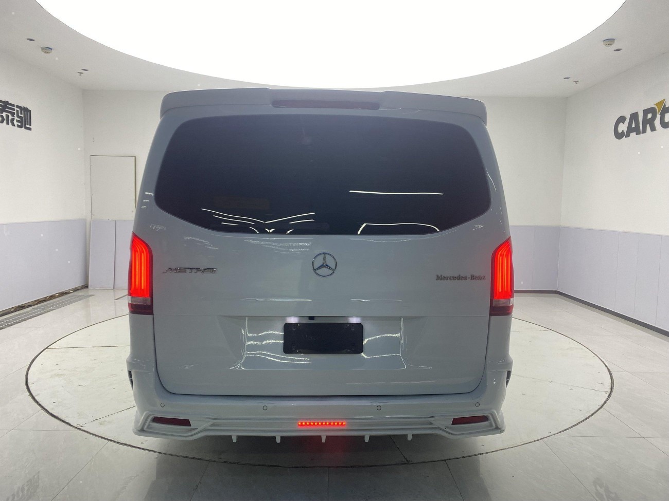 Mercedes-Benz 2018 2019