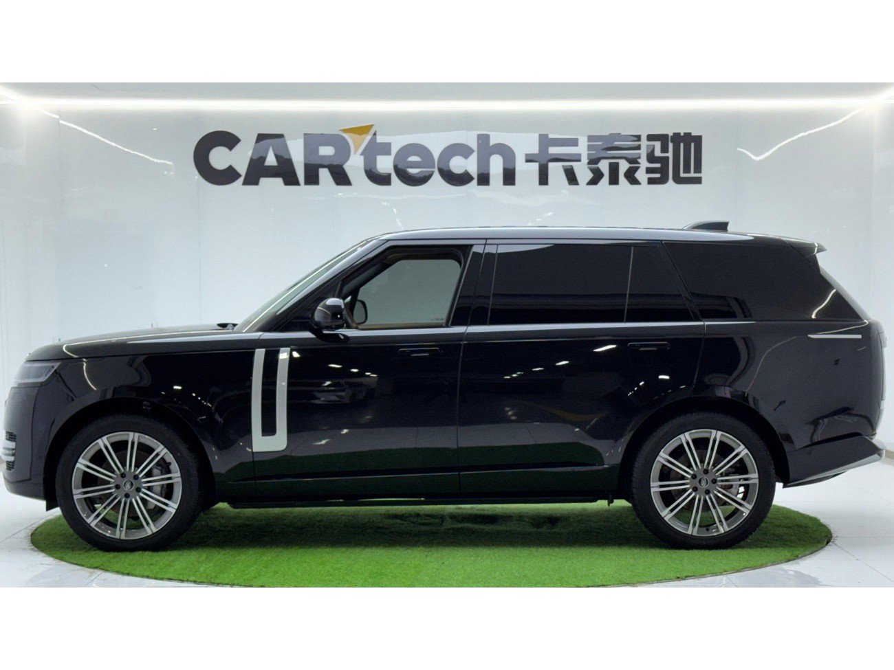 Land Rover Range Rover 2024