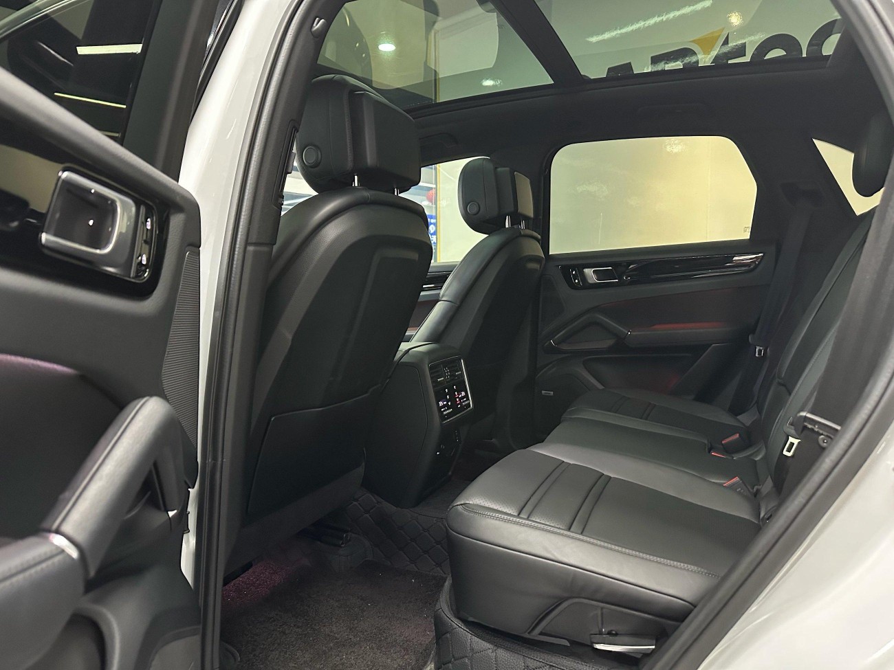 Porsche Cayenne 2020