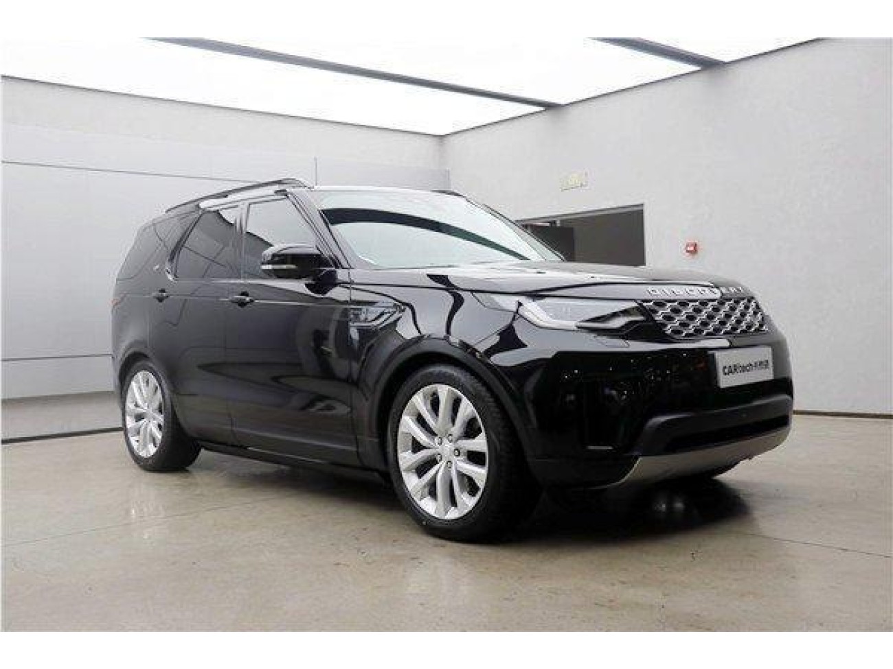 Land Rover Discovery 2024