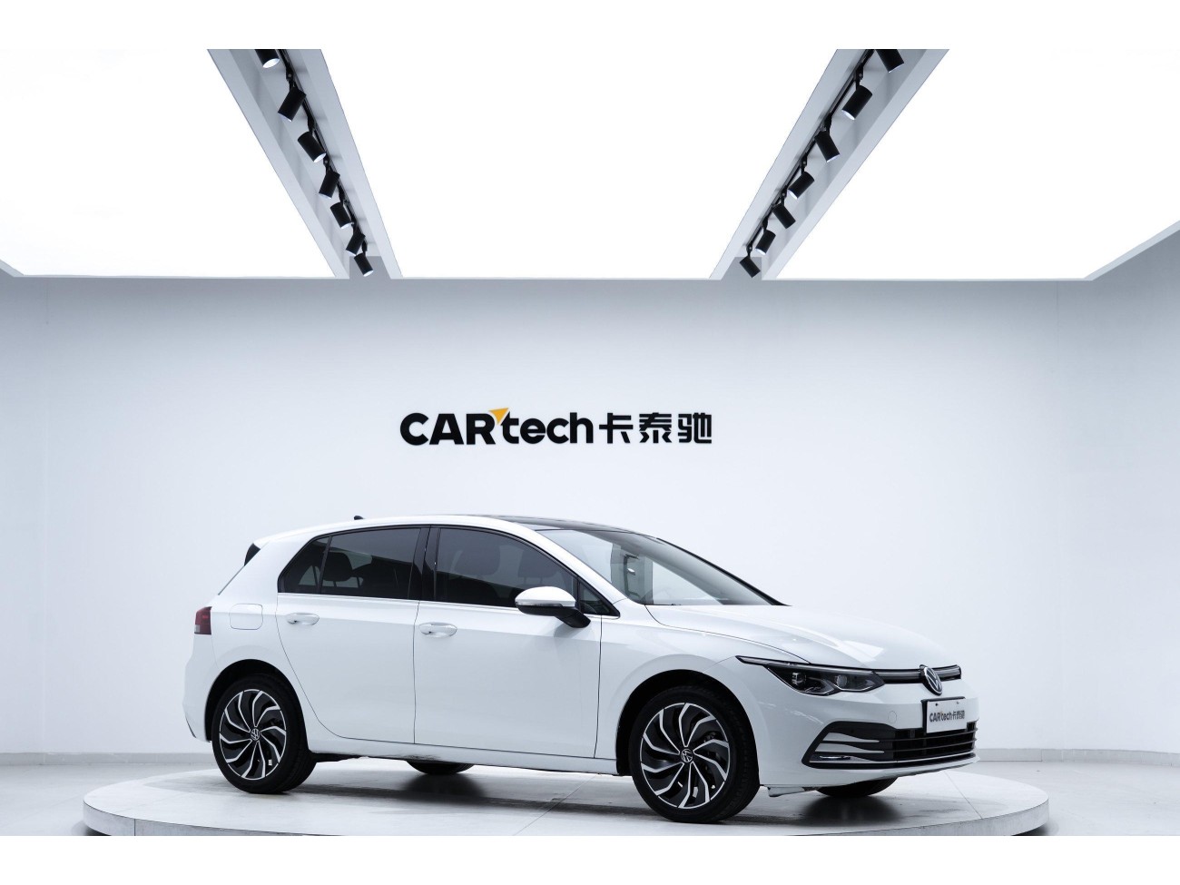 Volkswagen Golf 2023