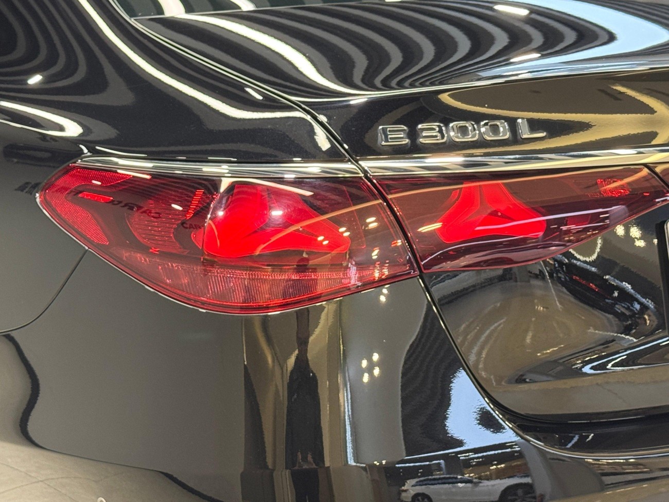 Mercedes-Benz E 300 L 2024