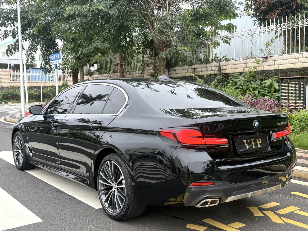 BMW 530Li 2021