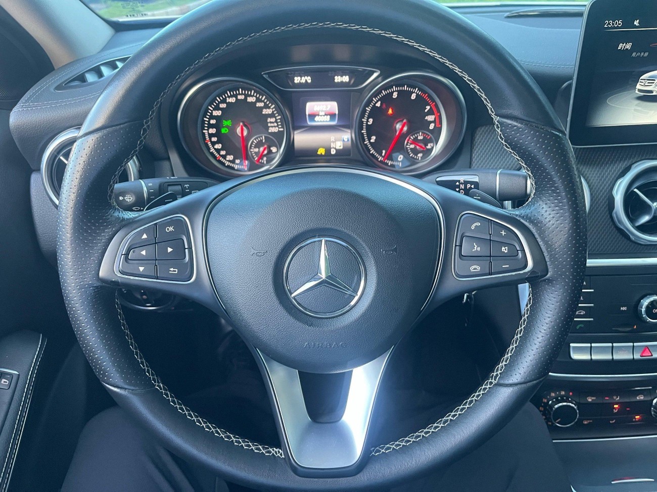 Mercedes-Benz GLA200 2019