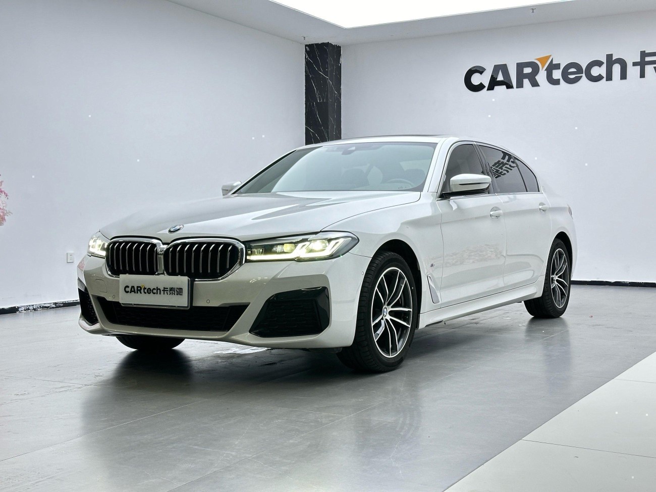 BMW 525Li 2023