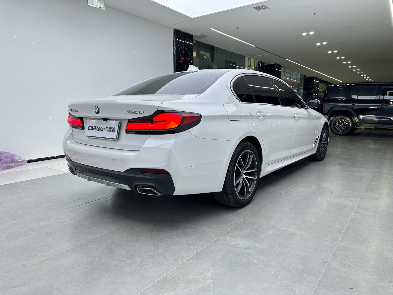 BMW 525Li 2023