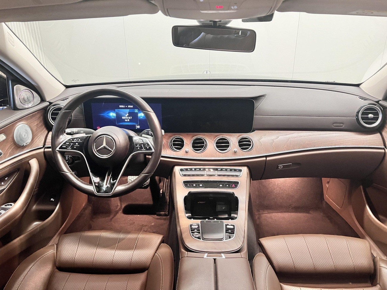 Mercedes-Benz E 260 L 2021