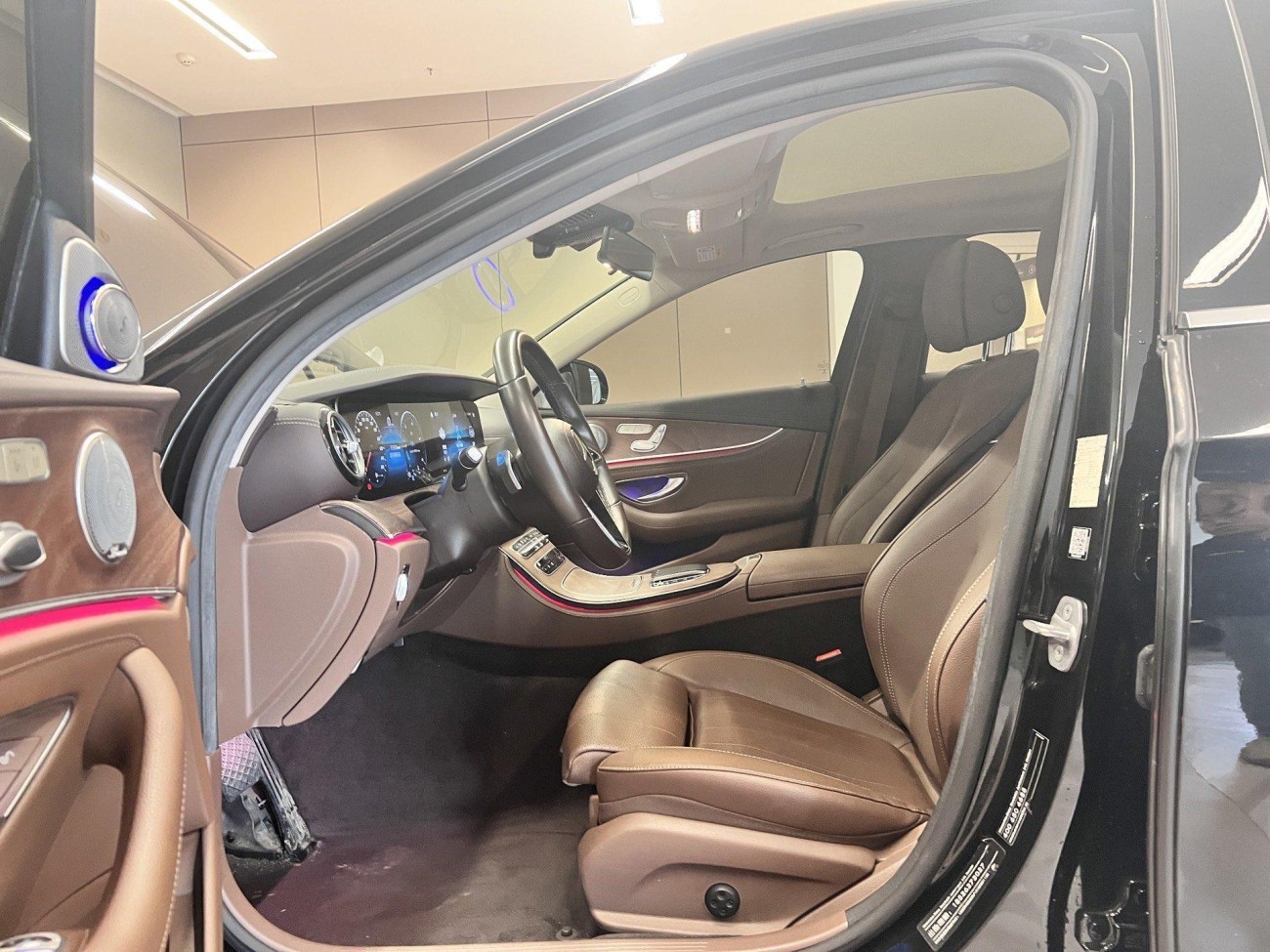 Mercedes-Benz E 260 L 2021