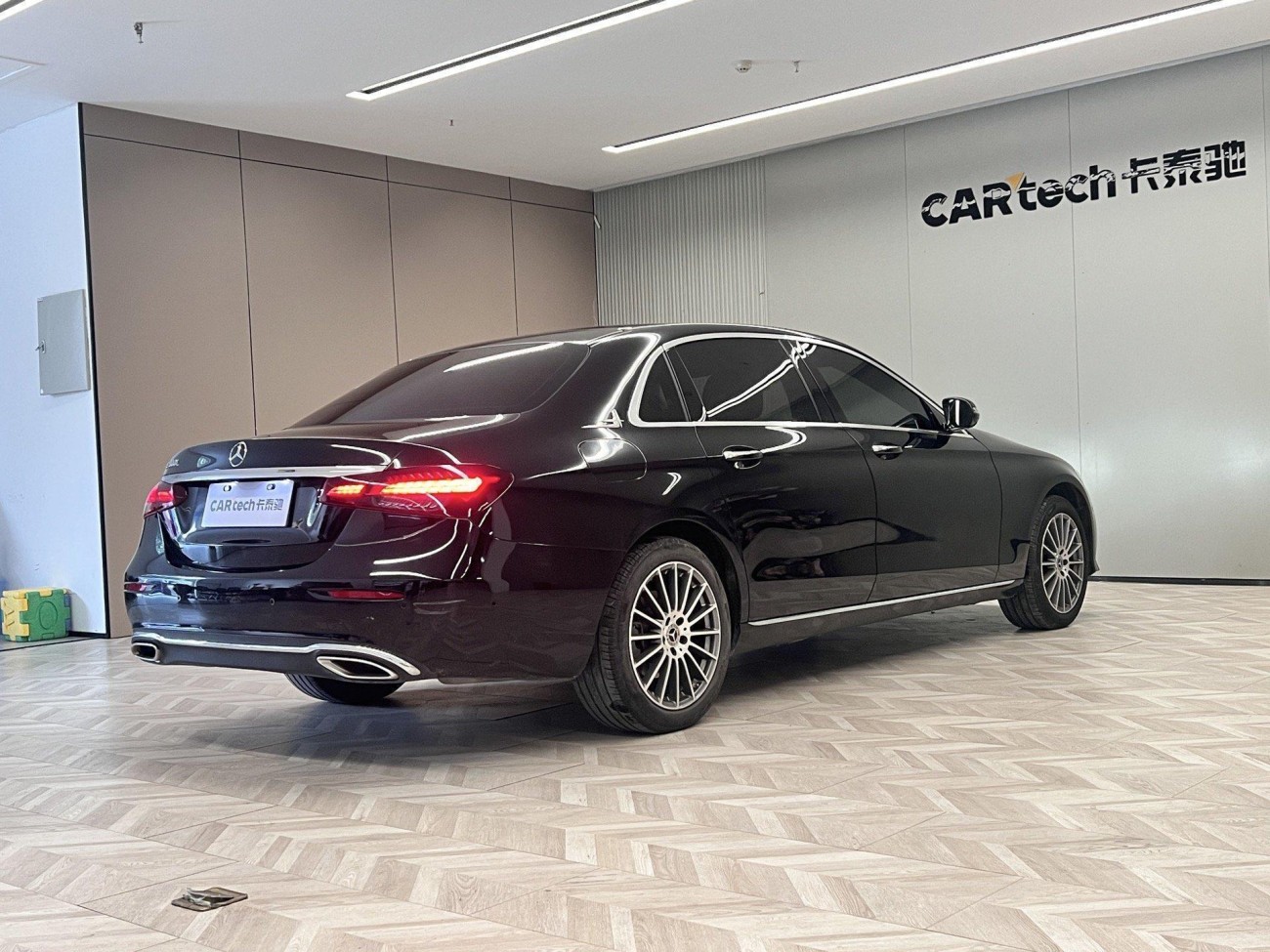 Mercedes-Benz E 260 L 2021