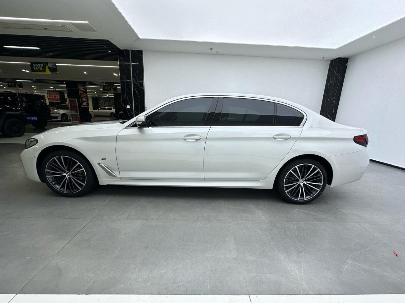 BMW 530Li 2022