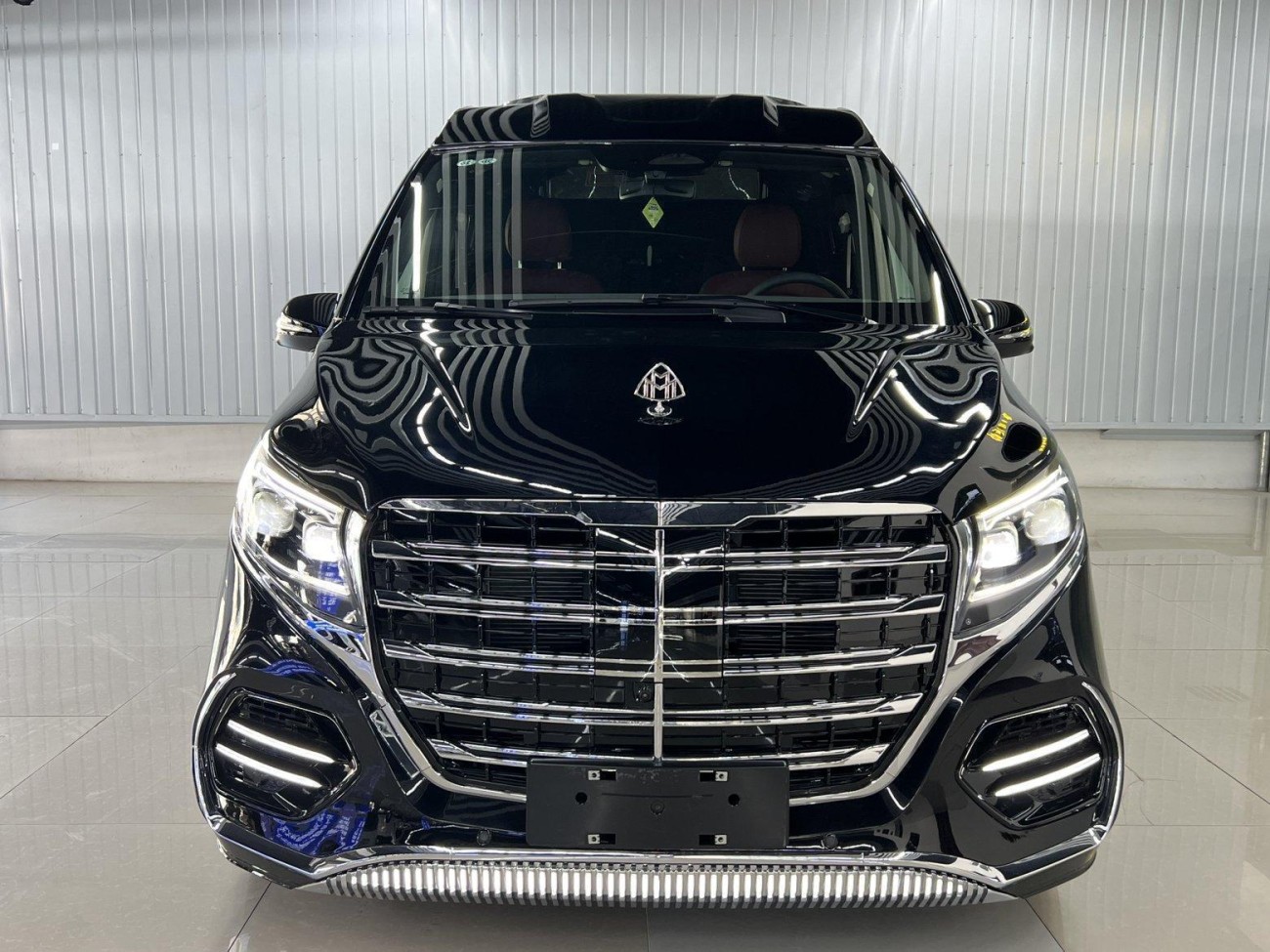 Mercedes-Benz V 2025