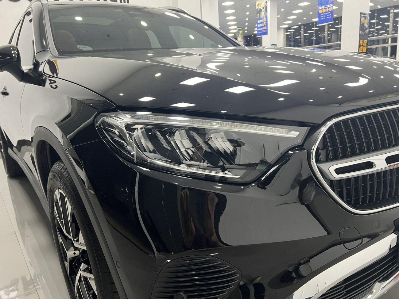 Mercedes-Benz GLC 260 L 2024