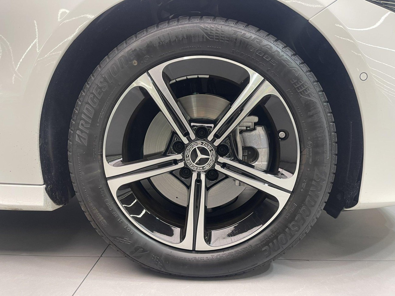 Mercedes-Benz A 200 L 2025